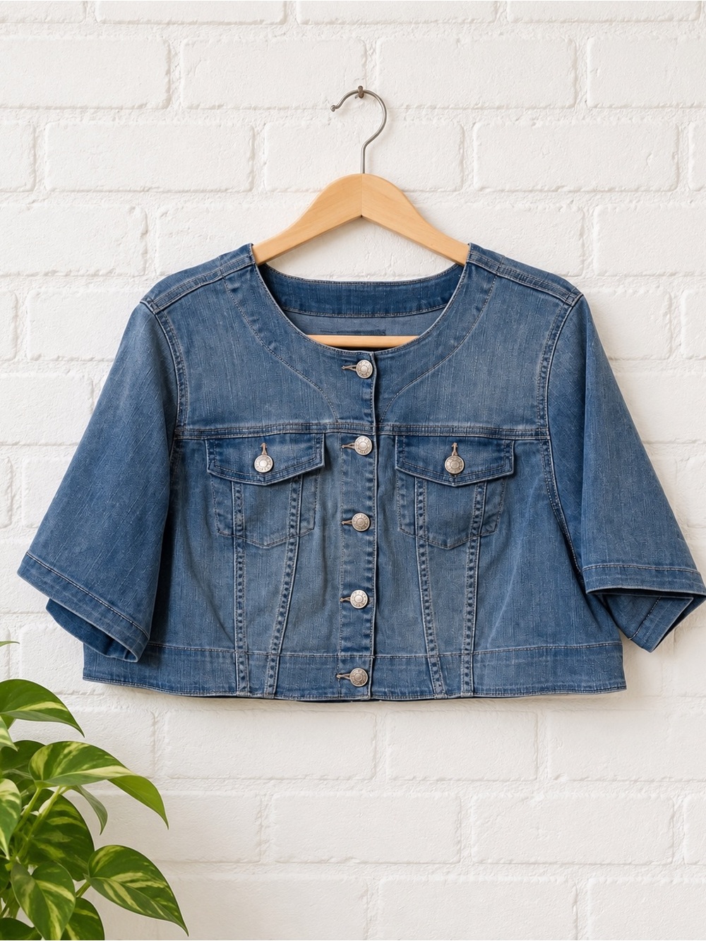 Torrid Cropped Denim Jacket Shrug Medium Wash Jean Jacket Bolero Style 2x